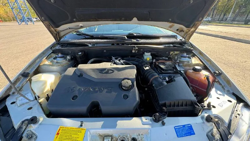 Ваз калина 2011 год выпуска автомобиль весь в заводском окрасе. один собственник. салон как новый. без коррозии, авто обработано. двигатель 1.4 16кл. самый шустрый и экономный. комплектация с электроусилителем и кондиционером. днище, стаканы, пороги без ржавчины. на кузове нет рыжиков. технически в идеальном состоянии, двигатель, коробка без нареканий, ходовая идеально. салон в идеальном состоянии. документально все чисто, любой вид переоформления. цена 450 000 тыс торг +79497710177 📞 звоните: +7(949)7710177 - фотография - 9