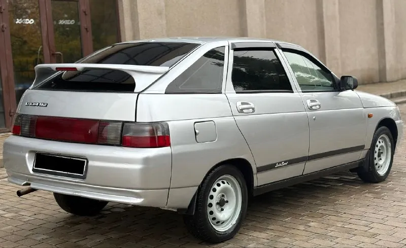 Продам автомобиль ваз 2112 luxe - год выпуска 2008 !двигатель 124(клапана не гнет!)1.6л 16v 89л. с комплектация с гидроусилителем руля, подогревом сидений и передние электростеклоподьемники, обогрев лобового стекла! документы кристально чистые, продажа по дкп или через мрэо ! авто в отличном состояние. двигатель работает идеально, не троит, не дымит !коробка на отлично не грустит, не выбивает. ходовая часть на твёрдую 4 электрика вся в рабочем состояние, работает каждая кнопочка. кузов в отличном состоянии без рыжиков, гнили и коррозии ! салон в отличном состоянии! осмотр г. макеевка цена 260.000р (торг реальному покупателю) номер:+79495129346 номер:+79496208074 - фотография - 4