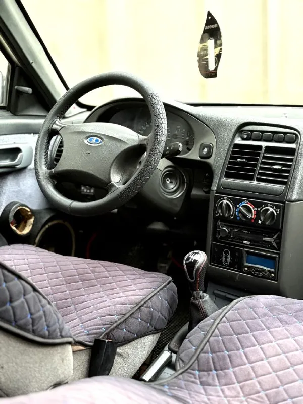 Продам автомобиль ваз 2112 luxe - год выпуска 2008 !двигатель 124(клапана не гнет!)1.6л 16v 89л. с комплектация с гидроусилителем руля, подогревом сидений и передние электростеклоподьемники, обогрев лобового стекла! документы кристально чистые, продажа по дкп или через мрэо ! авто в отличном состояние. двигатель работает идеально, не троит, не дымит !коробка на отлично не грустит, не выбивает. ходовая часть на твёрдую 4 электрика вся в рабочем состояние, работает каждая кнопочка. кузов в отличном состоянии без рыжиков, гнили и коррозии ! салон в отличном состоянии! осмотр г. макеевка цена 260.000р (торг реальному покупателю) номер:+79495129346 номер:+79496208074 - фотография - 7