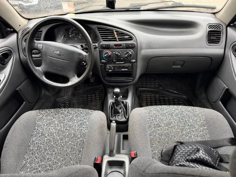 Chevrolet lanos (шевроле ланос) 2006год, 1.5 бензин, механика 225.000 км пробег кондиционер рабочий, сигнализация, электро стеклоподъемники гидроусилитель руля в хорошем состоянии, кузов идеал без и гнили технически в порядке юридически чист. цена: 285.000₽ +7(949)458-98-51 - фотография - 5