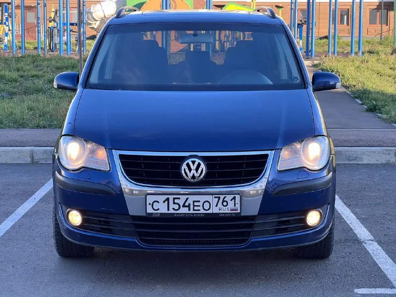 Продам автомобиль,
Volkswagen touran, 1.4 turbo.
Коробка автомат,
Год 2007,
Пробег 208 тыс. ,км.
7 Посадочных мест.
Максимальная комплектация.
Авто в отличном состоянии, вложений не требует вообще, мотор в идеальном состоянии, коробка работает идеально, автомобиль полностью обслужен, по ходовой части без нареканий, по электронике всё работает, очень комфортный и удобный автомобиль для семьи.
Всем удачных продаж и покупок.
Цена 770 000 руб. Торг.
Рассмотрю обмен.
+79497527174
+79494969176 - фотография - 1