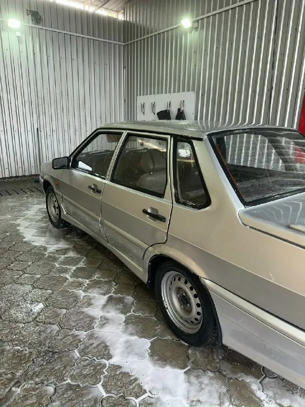 Продам ваз 2115. 2004 г. 250 тыс. пробега родного. заменено: ремень грм, ремень генератора, масло в двигателе и коробке, все фильтры. стоят две новые зимние шины 🛞. по ходовой все отлично! в автомобиле стоит очень громкая музыка! все новое 🆕. две пары arnold audio 16.5 300w. магнитофон aura 78dsp 6-канальный, саб sват 1100w номинал. играет очень хорошо 👌. все провода – чистая медь! на питание и массу – силовые провода! по кузову есть нюанс в виде задней правой арки! а также порог – он новый, но плохо переварен! ремкомплекты на арки (левую и правую) отдам вместе с машиной. дно 7/10, дополнительно замовилено. прогнили штаны, резонатор и глушитель – новые 🆕. по документам все в порядке, полное переоформление. стс, птс, дкп на руках. «я не собственник». в дтп не участвовала, запретов нет. вопросы в лс или по телефону 📲! цена: 160 000 руб. +79494752506 (можно в telegram). 📞 звоните: +7(949)4752506 - фотография - 1