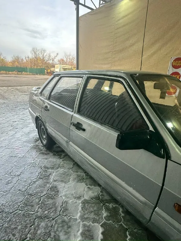 Продам ваз 2115. 2004 г. 250 тыс. пробега родного. заменено: ремень грм, ремень генератора, масло в двигателе и коробке, все фильтры. стоят две новые зимние шины 🛞. по ходовой все отлично! в автомобиле стоит очень громкая музыка! все новое 🆕. две пары arnold audio 16.5 300w. магнитофон aura 78dsp 6-канальный, саб sват 1100w номинал. играет очень хорошо 👌. все провода – чистая медь! на питание и массу – силовые провода! по кузову есть нюанс в виде задней правой арки! а также порог – он новый, но плохо переварен! ремкомплекты на арки (левую и правую) отдам вместе с машиной. дно 7/10, дополнительно замовилено. прогнили штаны, резонатор и глушитель – новые 🆕. по документам все в порядке, полное переоформление. стс, птс, дкп на руках. «я не собственник». в дтп не участвовала, запретов нет. вопросы в лс или по телефону 📲! цена: 160 000 руб. +79494752506 (можно в telegram). 📞 звоните: +7(949)4752506 - фотография - 6