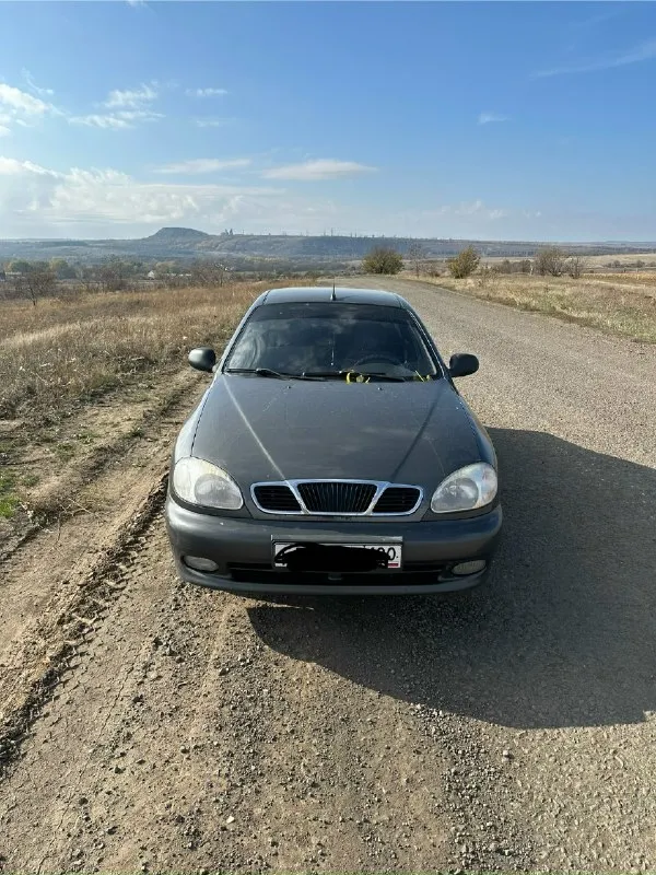 Продам ланос 2011 год, я собственник мотор 1.5 двигатель работает хорошо, масло не ест, работает ров... - фотография