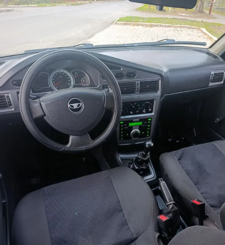 Продам.2009г. в.газ/бензин. один хозяин.2 комплекта колёс. цена 320т. р.торг. +79493273754 - фотография - 7