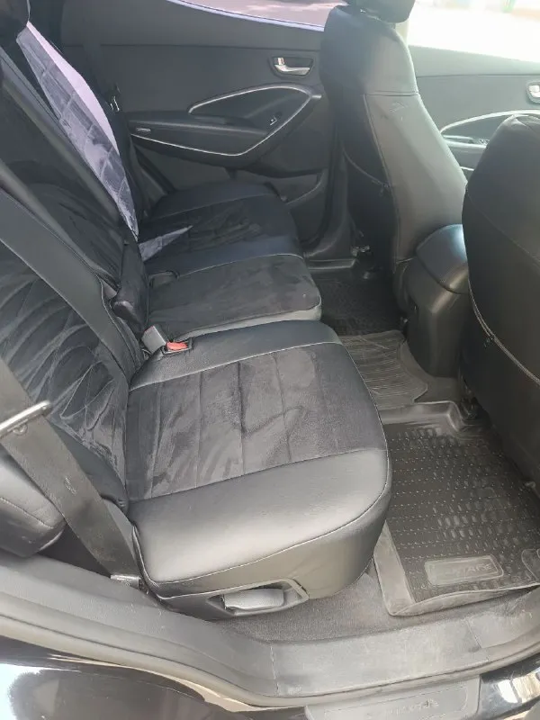 Продаётся !!!! hyundai santa fe ( hyundai сантафе) год выпуска:2013 двигатель 2.4 бензин, работает идеально. кпп:автомат, работает идеально пробег: 238 тыс. камера заднего хода, парктроник, подогрев передних сидений и т. д.. два ключа, хорошая зимняя резина. машина без дтп. машина в отличном техническом состоянии, обслужена и готова к ежедневной эксплуатации!!! осмотр г. харцызск +79493183071 цена: 1 млн.460 тыс. рублей. торг 📲 tg: александр 📞 звоните: +7(949)3183071 - фотография - 9