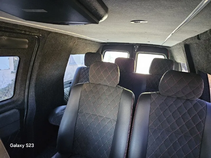 Доброго дня! продаю своего помощника и трудягу. peugeot expert, 2004г. в., 2.0 hdi, 450к пробега. цена - 700 000 руб. авто в идеальном техническом состоянии (несмотря на возраст и пробег). кондей работает, музыка - на андроид, ходовка очень мягкая. владею 13 лет. использую только для дальних поездок. из последних вложений - замена коробки (два года назад). разумный и обоснованный торг приветствуется. осмотр дебальцево. : +7(949)815-61-10 приезжайте, смотрите, не разочаруетесь. 📞 звоните: +7(949)8156110 - фотография - 7