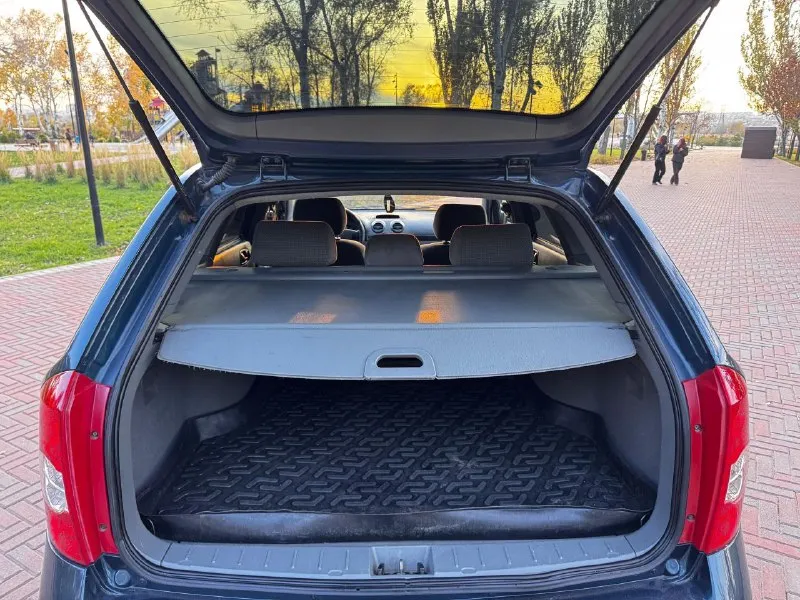 Продам автомобиль в хорошем состоянии без дтп кузов весь в родной краске за исключением двух деталий мотор коробка работает как положено масло не берет не дымит салон в также в отличном состоянии пробег родной. комплект зимних колес в подарок. остальные вопросы по телефону. собственник! 🚗марка шевроле лачетти ⚙мотор 1.6 бензин 📦коробка механика 🏃‍♂‍➡пробег 220 тысяч км 📅год выпуска 2008 💶цена 610 тысяч рублей ☎тел +79497257498 - фотография - 10