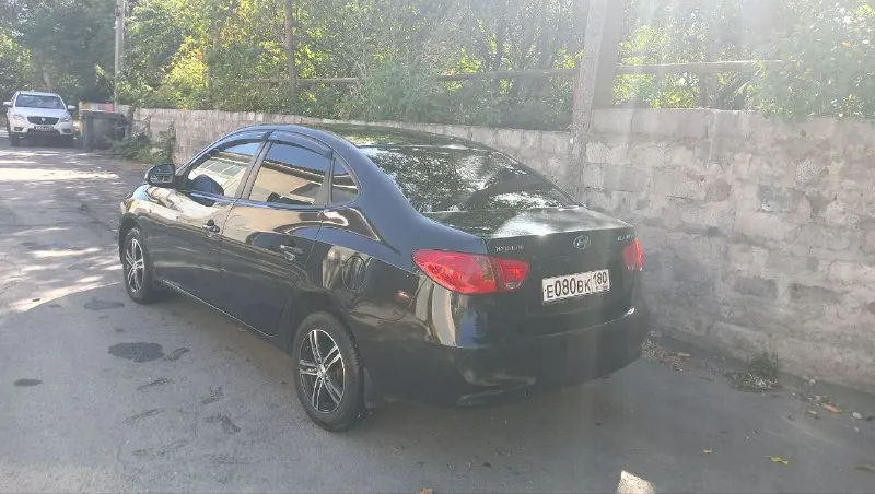 Продам, элантра 2008г. в хорошем состоянии, обслужено полностью, ходовка, сцепление, свечи, нареканий нет, двигатель масло не ест, работает как часы, в общем отличный автомобиль на каждый день, плюс комплект зимней резины на штампах, я хозяин, цена 760т. р. +79493614562 📲 tg: алексей кузьмин 📞 звоните: +7(949)3614562 - фотография - 4