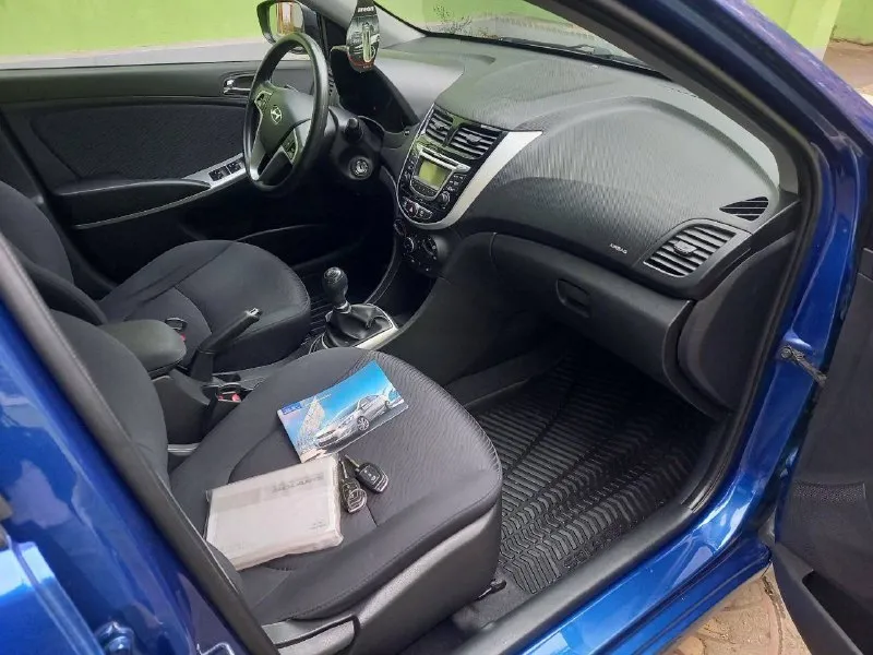 Hyundai солярис 2013 года выпуска декабрь авто в отличном состоянии, вложений не требует. в родном окрасе. цена: 815 000 торг вопросы по телефону: +79496223701 📞 звоните: +7(949)6223701 - фотография - 4