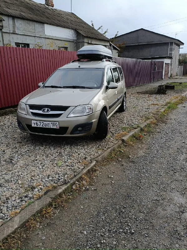 Продам очень надёжный авто не требующий вложении. ваз ларгус 2014. объем 1.6. мотор (к4м) коробка и все остальное -рено. комплектация максимальная. 7 мест. пробег 195. осмотр енакиево. цена 780000(бокс за дополнительную плату). +79493875277. 📞 звоните: +7(949)3875277 - фотография - 8