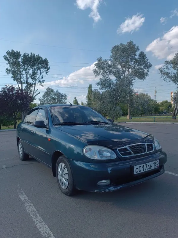 Daewoo sens 1.4 💰цена: 280 000р (торг) 🏢город: мариуполь 📅год выпуска: 2002 🧾пробег: 194 000км ⚙️двигатель: 1.4 ⛽топливо: бензин/газ ⚙️кпп: механика 📄:собственник моя мать 📞 телефон: +79497056939 дмитрий 💾 описание: 🔹 кузов в отличном состоянии( поляк ) 🔹 вся в родном окрасе ( есть местами ньансы ) машина толком не эксплуатировалась с 2020 года 🔹 наша семья второй владелец(отца не стало в 2020 году) 🔹 двигатель, коробка, ходовая в порядке 🔹 по остальным вопросам расскажу при встречи или по телефону больше фото могу выслать 📞 звоните: +7(949)7056939 - фотография - 2