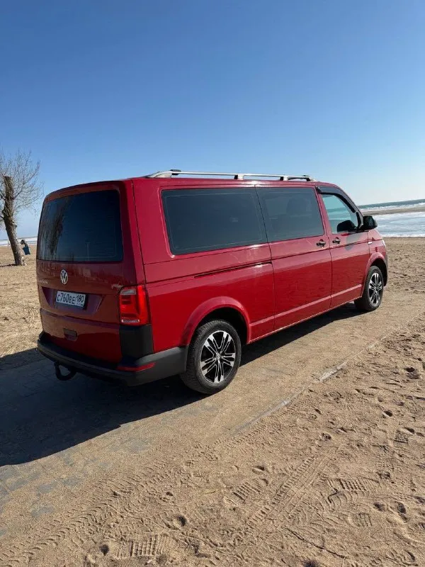 Продам volkswagen транспортер т6 год 2019 пробег 145000 км двигатель 2,0 топливо кпп автомат пассажир 8+1 город мариуполь цена 3200000🍋 автомобиль в родном окрасе телефон +79497308841 📲 tg: @zhelezmixa 📞 звоните: +7(949)7308841 - фотография - 3