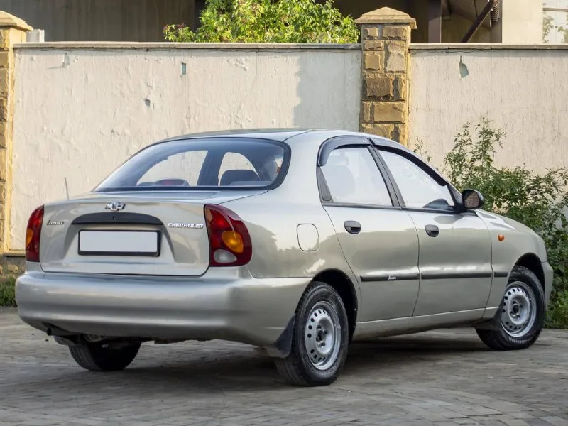 Chevrolet ланос 2007 год продажа от собственника пробег 150000 км обслужен: масла и фильтра поменяны, грм, свечи, провода, катушка заменены, новая резина цена 300.000 руб +79493405561 - евгений 📲 tg: @sweetgirl_1_3 📞 звоните: +7(949)3405561 - фотография - 3