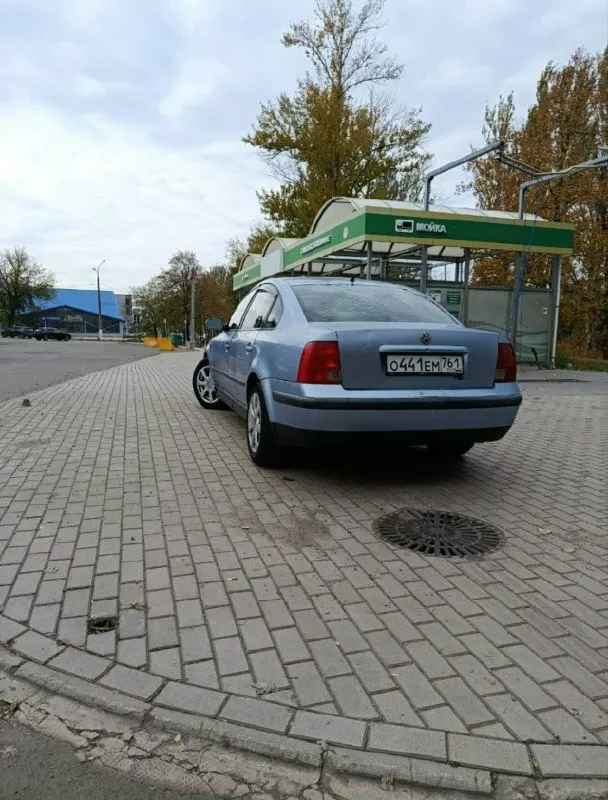 Продам volkswagen пассат б5 1997 года выпуска в хорошем состоянии двигатель мкпп в отличном состоянии, вложений не требует ✅ базовая комплектация ✅ по докам кристально чиста, штрафов запретов нету, любое переоформление ❗ осмотр г. Макеевка цена 235тыс торг реальному покупателю ✅ +7949-512-40-47 +7985-564-66-17 телеграм
📞 Звоните: +7(949)5124047 - фотография - 3