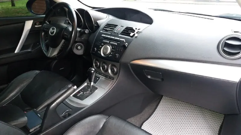 Mazda 3 bl 2010 г. в. мотор 2.5 пробег 170 тыс. акпп салон - кожа музыка bose люк климат контроль 2... - фотография