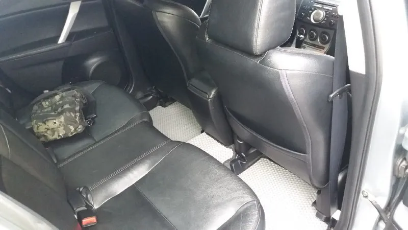 Mazda 3 bl 2010 г. в. мотор 2.5 пробег 170 тыс. акпп салон - кожа музыка bose люк климат контроль 2 -х зонный круиз- контроль подогрев сидений электро регулировка сидения сигнализация bluetooth, громкая связь новая резина r 16 цена: 1🍋 +79495609502 📞 звоните: +7(949)5609502 - фотография - 2