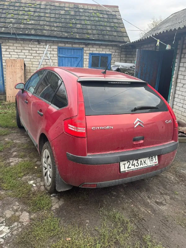 Продаю свой личный автомобиль citroen с4 2007год, мотор 1,6.16 клапанный кузов в родной краске, ни о... - фотография