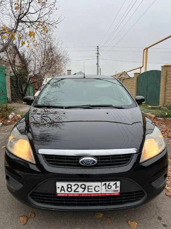 Продам ford focus 2 рестайлинг год: 2009 двигатель 1.8 125лс работает отлично, расход масла отсутствует, кап ремонт делался 35т назад! ходовая часть без нареканий, кузов в очень достойном состоянии, без гнили и рыжиков днище и пороги отличные, безопасность на месте в серьезных дтп не был! комплектация с кондиционером, 4 стеклоподьемника с автодоводчиками, эл. зеркала, эл. рег фар, центральный замок, свежая летняя резина, зимние колеса в комплекте с машиной! документы чистые без штрафов и запретов. торг есть цена: 565000 📍мариуполь 📞+79496463727 - фотография - 5