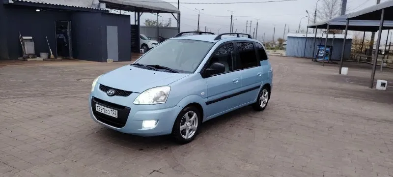 Продам hyundai matrix 1.6 2008 г. в автомобил в отличном состоянии и без вложений, двигатель работает идеально, автомат переключаться идеально, ходовая полностью обслужена, кузов и дно без гнили, салон чистый и опрятный. авто в хорошей комплектации, кондиционер (работает) 4 эсп, абс, есп, эур, подогрев передних сидений, авто на 15 литых дисках и шорошей зимней резине, в фарах установлены лэд лампы(свет шикарный) документы чистые и готовы к переоформлению авто находится в г мариуполь цена 530 000 руб +7949 727 34 15 📞 звоните: +7(949)7273415 - фотография - 1