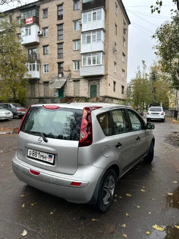 Марка: nissan note 2011(декабрь) пробег 160.000км родной цена 800.000тыс торг осмотр: торез автомобиль покупался в автосалоне при украине, 1 хозяин за все время. семейный автомобиль. 1.4 не дымит, не троит, работает ровно. коробка переключает как положено. по ходовой части ничего не стучит. летняя резина/зимняя. в родной краске, без подкрасов. будете первым хозяином по птс. подробней по телефону +7 (949) 329-79-79 📞 звоните: +7(949)3297979 - фотография - 4