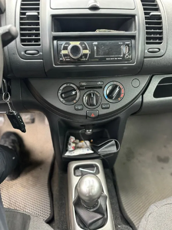 Марка: nissan note 2011(декабрь) пробег 160.000км родной цена 800.000тыс торг осмотр: торез автомобиль покупался в автосалоне при украине, 1 хозяин за все время. семейный автомобиль. 1.4 не дымит, не троит, работает ровно. коробка переключает как положено. по ходовой части ничего не стучит. летняя резина/зимняя. в родной краске, без подкрасов. будете первым хозяином по птс. подробней по телефону +7 (949) 329-79-79 📞 звоните: +7(949)3297979 - фотография - 8