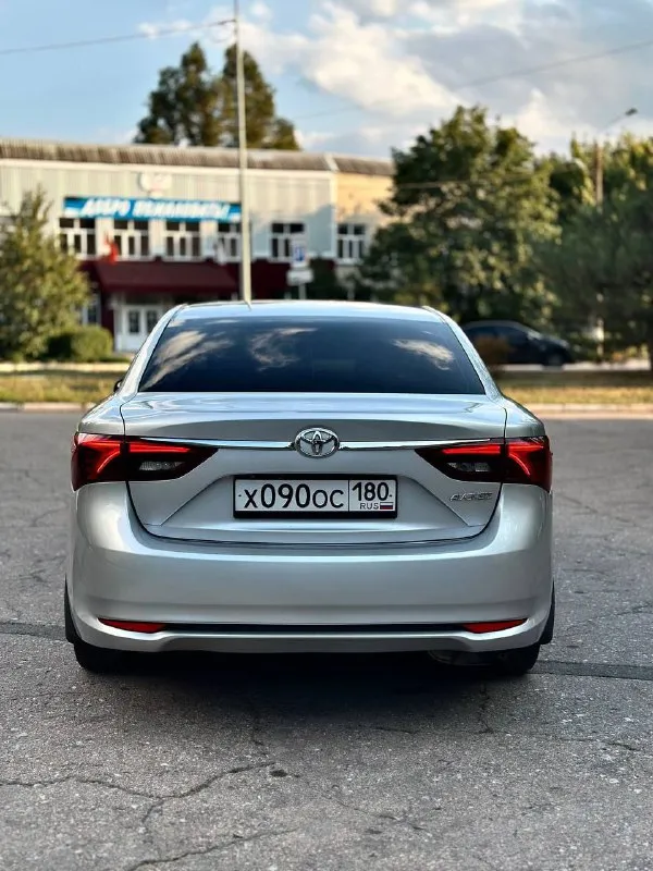Продам toyota avensis 2016г ✅️ 1.8 бензин ✅️ ✅️ пробег 96 000 км автомобиль в отличном состоянии, своевременно обслуживался. вся в родном окрасе, без дтп, пробег родной. покупал у официально дилера, я единственный собственник. если вы ищете отличный и ухоженный авто, это именно тот вариант. полный комплект ключей и документов. зимняя резина в комплекте. документы в порядке, переоформление без проблем, можем в месте поехать в мрэо. осмотр донецк цена 1 800 000 +7949-376-7266 📲 tg: @sstraxovoy_agent 📞 звоните: +7(949)3767266 - фотография - 5
