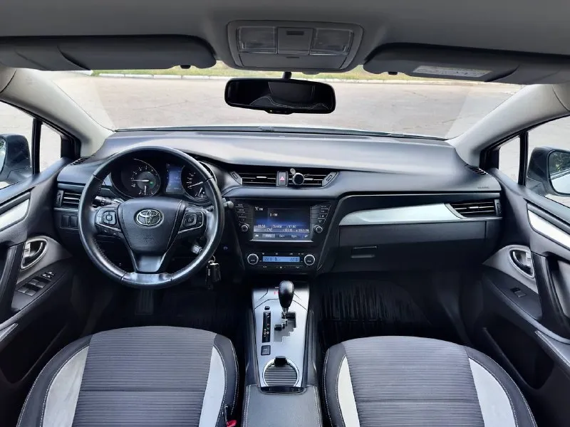 Продам toyota avensis 2016г ✅️ 1.8 бензин ✅️ ✅️ пробег 96 000 км автомобиль в отличном состоянии, своевременно обслуживался. вся в родном окрасе, без дтп, пробег родной. покупал у официально дилера, я единственный собственник. если вы ищете отличный и ухоженный авто, это именно тот вариант. полный комплект ключей и документов. зимняя резина в комплекте. документы в порядке, переоформление без проблем, можем в месте поехать в мрэо. осмотр донецк цена 1 800 000 +7949-376-7266 📲 tg: @sstraxovoy_agent 📞 звоните: +7(949)3767266 - фотография - 7