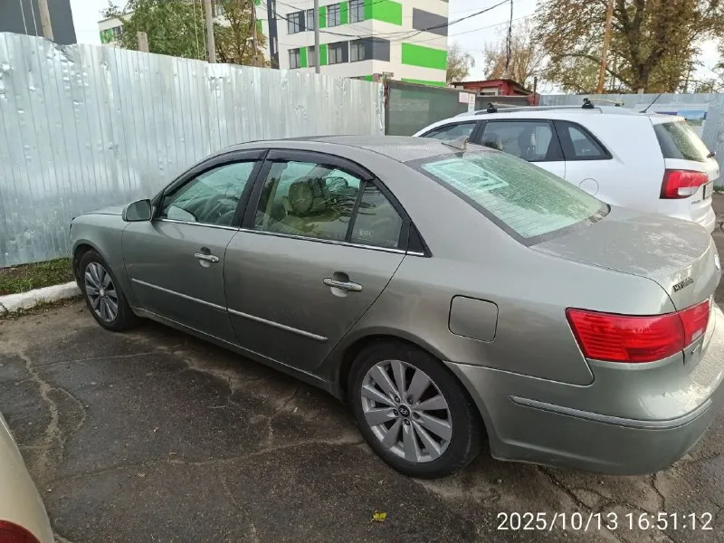 Продам авто, hyundai sonata (американка) 2.4 газ-бензин, 2009 год, состояния технически на твердую 4, по ходовой части вопросов нет, есть не значительные нюансы. цена 650 тыс. руб +79497527970 - фотография - 3