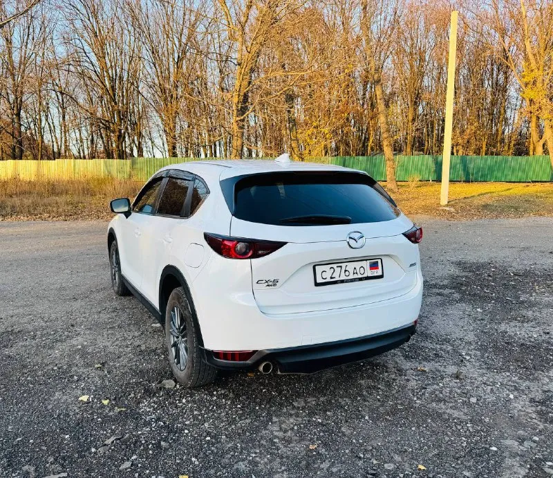 Продам mazda cx-5 touring 2019 была пригнана в 22 году и находилась в одной семье. полный привод пробег 130 000 км. двигатель 2.5 атмосферный коробка автомат aisin 6 ст. бесключевой доступ удержание в полосах, слепые зоны адапнивный круиз контроль кожаный салон уже на зимней резине стоимость 2 350 000 торг +7 949 404 35 31 андрей - фотография - 4