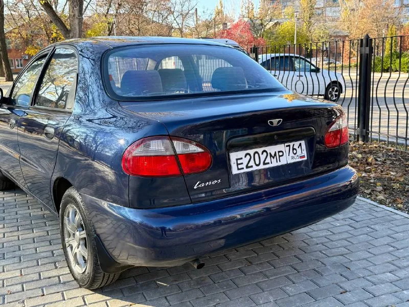 Продам daewoo lanos (поляк) 2007 года выпуска авто в отличном состояние!самая полная комплектация sx(гур, кондиционер,2 стеклоподъемника, abs) 1.6 работает отлично, масло не ест. коробка без нареканий. кузов без ржавчины и коррозии. все силовые агрегаты целые! салон опрятный, не прокурен. красивые титаны на хорошей резине. музыка aux и bluetooth юридически чист, любое переоформление донецк 340.000 +79495097888 📲 tg: дешевые колеса 📞 звоните: +7(949)5097888 - фотография - 4
