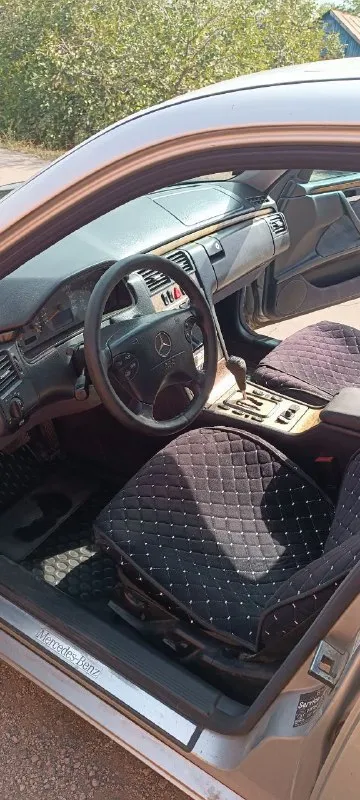 ‼️продаётся ‼️ mercedes е-клас 1999г, 2.0 бензин -газ, коробка -автомат, музыка, сигнализация, доводка стёкл от замка, состояние хорошее, цена 370.000руб, торг, по всем вопросам обращаться по номеру телефона ☎️ +79497316305 женя мариуполь 📲 tg: оля урзуф -мариуполь 📞 звоните: +7(949)7316305 - фотография - 5