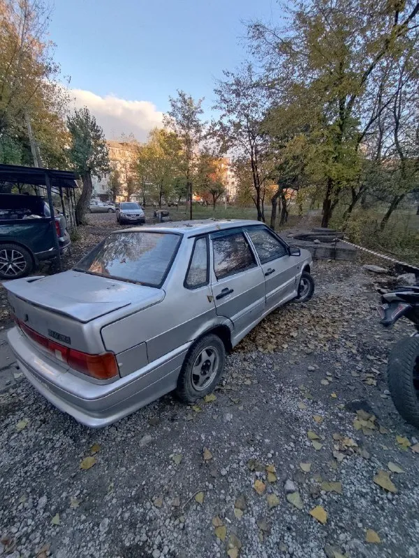 Продам ваз 2115 из минусов нету задних тормозов, колеса, метки (надо настроить) из плюсов ходовка новая, пороги не в дырках цена 150тыс макеевка +79494980407 или лс 📞 звоните: +7(949)4980407 - фотография - 4