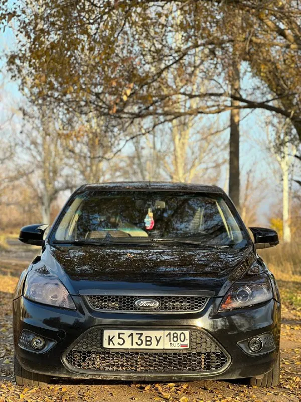 Ford focus 2 рестайлинг 2011г продам свой личный авто, оформлен на меня. мотор 1.6 100лс, работает р... - фотография
