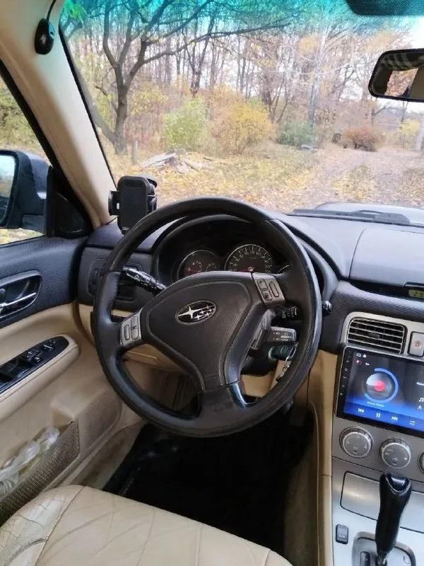 Продам subaru forester 2005г рестайлинг, коробка автомат. оригинальный пробег: 260 тыс. км. полный привод. 2,5 литровый-турбо бензин, масло не берёт. автоматическая кпп. комплектация: панорамная крыша, круиз-контроль, климат-контроль, сигнализация с обратной связью, электропривод зеркал с обогревом, мультируль, гидроусилитель руля, омыватель передних фар, музыка с аудиосистемой кожаный салон и многое другое! отдам с машиной комплект зимней резины! заменено масло в коробке и мостах. продажа от собственника без штрафов и арестов. цена 850 000 руб. по всем вопросам обращаться по телефону +7(949)331-51-17 📞 звоните: +7(949)3315117 - фотография - 8