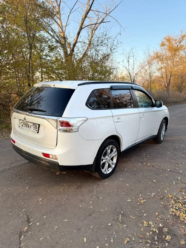 Продам mitsubishi outlander 2014 г. выпуска, пробег 178 тыс. км, 2.4 л. , газ/бензин, коробка автомат, полный привод цена 1.330.000р обмен/кредит донецк/макеевка +7 (949) 310-02-85 📲 tg: гранд мастер 📞 звоните: +7(949)3100285 - фотография - 6