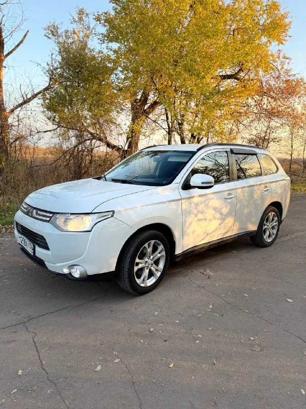 Продам mitsubishi outlander 2014 г. выпуска, пробег 178 тыс. км, 2.4 л. , газ/бензин, коробка автомат, полный привод цена 1.330.000р обмен/кредит донецк/макеевка +7 (949) 310-02-85 📲 tg: гранд мастер 📞 звоните: +7(949)3100285 - фотография - 7