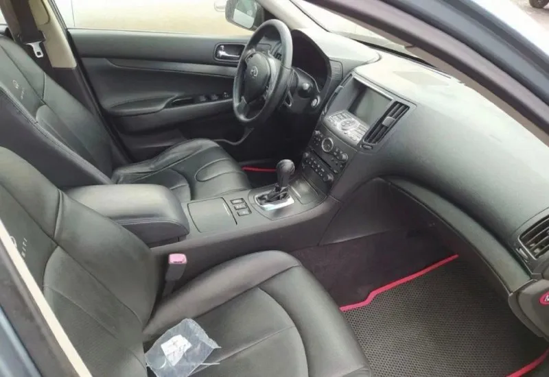 Продам своего любимца infiniti g35x 4wd vq35hr 2007г в отличном состоянии. мотор заказан с японии с пробегом 30т км есть все фото и видео эндоскопии перед установкой, вписан в техпаспорт, новая ходовка оригинал nissan, в машине все до последней прокладки только оригинал заказной, без ключевой доступ, два ключа. новые диски bbs на лете r18, комплект коварных оригинальных r19 с комплектом зима, лето новые, тормоза в круг k-sport перед 8 поршней зад 4, stege 2 340+лс. вобщем машина делалась и обслуживалась грамотно, дорого вложено больше ляма по мимо стоимости покупки самой машины. я собственник по докам 180 регион. цена 1.3 без торга. интересен обмен на бусик. тел +79496125008 донецк. 📞 звоните: +79497956733 - фотография - 3