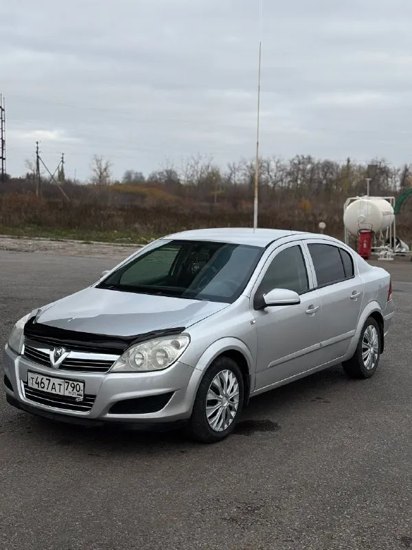 Продам opel astra h 2008г пробег 235 700 км цена: 485 000₽ торг обмен с доплатой в обе стороны ) ☎️ +79494058630 +79493772338 мотор 1.6,коробка механика 5-ти ступенчатая. в техническом плане машина на 5+ автомобиль в хорошем состоянии для своих лет, в дтп не участвовала. кузов не гнилой, ржавчины нет. подогрев сидений, зеркал. кондиционер, мультируль, электро-регулировка зеркал. зимняя резина. документы в полном порядке, машина готова к переоформлению. - фотография - 2