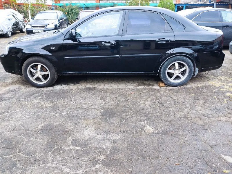 Chevrolet lacetti (лачетти) 2006 г. 1.8 л. , пятилетка. авто мариупольское, покраска не идеальна. срочная продажа!!! цена: 350 тыс. , торг +79497441272 📲 tg: елена ромашкина 📞 звоните: +7(949)7441272 - фотография - 4