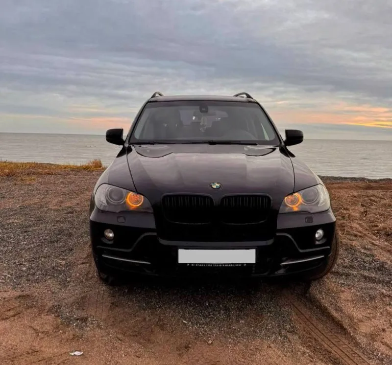 Продажа/обмен bmw x5 e70 год 2007 4.8 бензин автомобиль обслужен, в круг установлены новые тормозные диски и колодки. все жидкости поменяны. хорошая зимняя резина. местный учет. любое переоформление. интересует обмен с вашей доплатой. все вопросы по телефону 📲+79497051149 мариуполь цена 🔥 1.350 000 🔥 📲 tg: @viktoriyamariupol 📞 звоните: +7(949)7051149 - фотография - 2