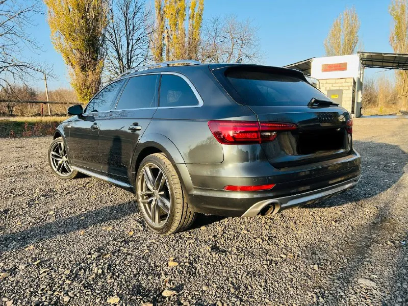 Продам личный авто который пригонял под заказ для себя, audi a4 b9 allroad в комплектации prestige, двигатель 2л турбо 252лс фирменная система полного привода quattro коробка dl382(переключений не ощущаются) покупал 2 года назад, тогда был 119600 км, сейчас 141000 замена масла каждые 5 тысяч (расхода масла нет) масло только motul масло в двс 2тыс назад муфта редуктор и коробка 15 тыс назад (оригинал) также заменил тормоза в круг на вентилируемые с перфорацией (zimmerman) резина зимняя и летняя в новом состоянии ! диски оригинал audi r19 такой комплектации в стране практически нет, из начинки есть все, что нужно! камеры 360(круговой обзор) премиальная акустика bang&olufsen 14 колонок и саб память сидений помощь парковки проекция автомобиль личный оформлен на меня !!! перекупы, салоны, площадки мимо!! машина полностью обслужена и доедет куда угодно обоснованный торг у машины ! +79493437687 до 📲 tg: ︎ 📞 звоните: +7(949)3437687 - фотография - 2