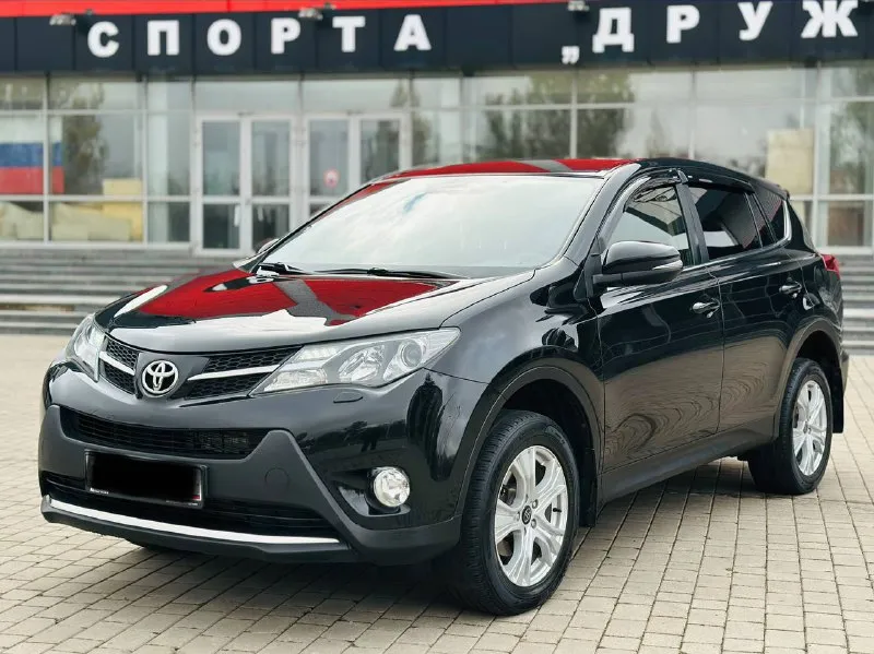 Toyota rav4 официал! 2013г бензин 2.0 автомат максимальная комплектация!!! 123 родного пробега!!! автомобиль не требует вложений! есть все для комфортного вождения!! без ключевой доступ, старт/стоп, салон кожа, электро регулировка сидений, подогрев сидений, парктроник, камера заднего вида, монитор, электро багажник, климат/контроль, круиз/контроль, мульти руль, и многое другое…. . с документами полный порядок!!!! переоформление в мрэо!! цена 1,565!!!!!! все вопросы по тел +79494681080 - фотография - 3