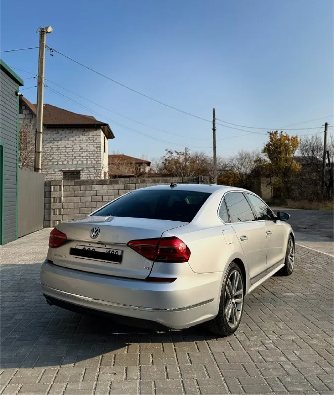 Продам свой автомобиль
Volkswagen passat b7+
Год выпуска 2016 ( декабрь месяц )
Коробка автомат 6 ступенчатый aisin
Объем 1.8t
Пробег автомобиля 180.000 км
Машина в отличном состоянии, надежный двигателей-работает отлично! Масло менялось своевременно, на масле не экономил, менял цепи.
Ходовая без намека на ремонт.
Кузов и состояние машины видно по фото
Салон свежей машины, пред максимальная комплектация: климат контроль, подогрев сидений, carplay, люк, камера заднего вида, парктроники
На оригинальных 19 дисках
2 Комплекта резины, новая зимка
Звоните по номеру или пишите в телеграмм
+79495294231
Осмотр: донецк-макеевка
📞 Звоните: +7(949)5294231 - фотография - 4