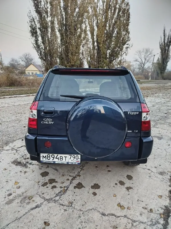 🚗 продам автомобиль 🚗 chery tiggo чери тигго ▶️ год выпуска: 2010 г. в. ▶️ пробег: 205.000 км. подтверждён автотекой!!! ▶️ объём двигателя: 1.8 л. , 132л. с. расход 7.5-8.5 л. ✅ сервисная книга!!! 2 ключа ℹ️ описание: ✅ автомобиль в очень хорошем состоянии. ✅ двигатель, кпп на отлично! ✅ красивый цвет. .. i> салон чистый, ухоженный. 🔥комплектация люкс --кондиционер-- • есп 4 шт • эур -подогрев сидений -подогрев заднего стекла -подогрев зеркал - абс - люк_работает!!!! регулировка зеркал все стекла родные!!! лобовое родное без дтп!!! работает каждая кнопочка предоставляю видео обзор автомобиля по требованию! 🏛 юридически автомобиль чист, никаких штрафов и запретов! 💰 цена: 380.000 рублей тогр на месте!!! 🏢 осмотр: г. амвросиевка. по договору могу приехать к вам. ☎ телефон для связи: +79493843260 +79493391770 вацап, телеграмм на номере звоните, пишите!!!телефон работает всегда. ..!!!! 📲 tg: @autokey180 📞 звоните: +7(949)3843260 - фотография - 4
