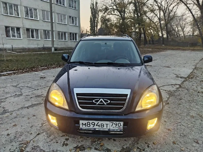 🚗 продам автомобиль 🚗 chery tiggo чери тигго ▶️ год выпуска: 2010 г. в. ▶️ пробег: 205.000 км. подтверждён автотекой!!! ▶️ объём двигателя: 1.8 л. , 132л. с. расход 7.5-8.5 л. ✅ сервисная книга!!! 2 ключа ℹ️ описание: ✅ автомобиль в очень хорошем состоянии. ✅ двигатель, кпп на отлично! ✅ красивый цвет. .. i> салон чистый, ухоженный. 🔥комплектация люкс --кондиционер-- • есп 4 шт • эур -подогрев сидений -подогрев заднего стекла -подогрев зеркал - абс - люк_работает!!!! регулировка зеркал все стекла родные!!! лобовое родное без дтп!!! работает каждая кнопочка предоставляю видео обзор автомобиля по требованию! 🏛 юридически автомобиль чист, никаких штрафов и запретов! 💰 цена: 380.000 рублей тогр на месте!!! 🏢 осмотр: г. амвросиевка. по договору могу приехать к вам. ☎ телефон для связи: +79493843260 +79493391770 вацап, телеграмм на номере звоните, пишите!!!телефон работает всегда. ..!!!! 📲 tg: @autokey180 📞 звоните: +7(949)3843260 - фотография - 6
