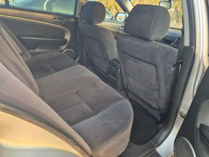 Chevrolet эпика. 2008г. 2.0 газ бензин. двигатель работает идеально, масло не расходует, задиров в цилиндрах нет. кузов не гнилой. стекла все родные. местный автомобиль, документы в порядке. цена 550тыс. рублей. +79497051696 📞 звоните: +7(949)7051696 - фотография - 5