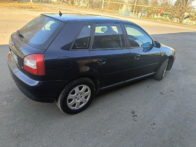 +79495189401 звоните, связь бывает плохой. г.амвросиевка продам а3 в идеальном состоянии, пригнана с германии в 21году 220тыс км пробега 1.6 на механике. не бита не крашена состояние игрушки, салон как новый. таких машин единицы цена 530тыс руб. продажа от собственника с переоформлением учет 180,первая запись в птс. - фотография - 3