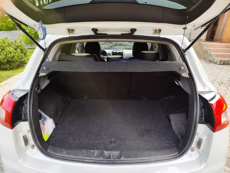 Продам peugeot peugeot 4008. 2012 год. цена снижена в связи с покупкой недвижимости. автомат, с возможностью переключения передач в ручном режиме, лепестками на руле. полный привод с регулировкой привода, передний, auto,4 wd постоянный. передние и задние парктроники. камера заднего вида. датчики света и дождя. круиз контроль. климат контроль. мульти руль. монитор с навигацией. состояние очень хорошее. крашена крышка багажника и задний бампер. на 228 000 км. была замена двигателя на контрактный, с пробегом 70 000 км. зарегистрирован в мрэо. цена 900 000 рублей. находится в мариуполе. +79495018883 📲 tg: @miha8864 📞 звоните: +7(949)5018883 - фотография - 5