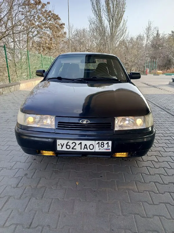 Продам ваз 21010. 2006 года. 1.6. 8к в хорошем состоянии. цена 225 торг мотор отличный. не дымит, не троит, работает как часики. коробка. отлично, не хрустит, не выбивает, не разболтано. авто в очень хорошем ходу, как новый. технически без вложений. центральные замки. приятная музыка. очень ухоженный салон. новая резина. любой вид оформлений. остальные вопросы по телефону +79495609117 донецк г - фотография - 3